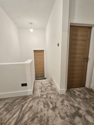 First Floor Landing- click for photo gallery